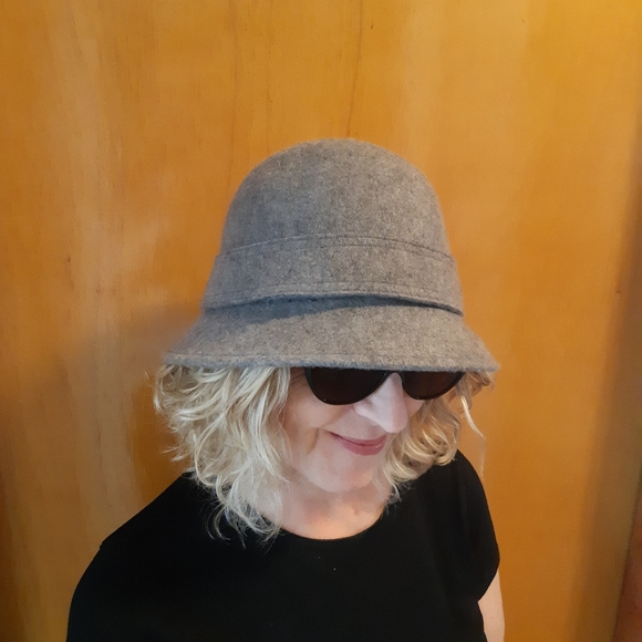 NWOT Mexx Grey Wool Bucket Hat - Picture 3 of 5